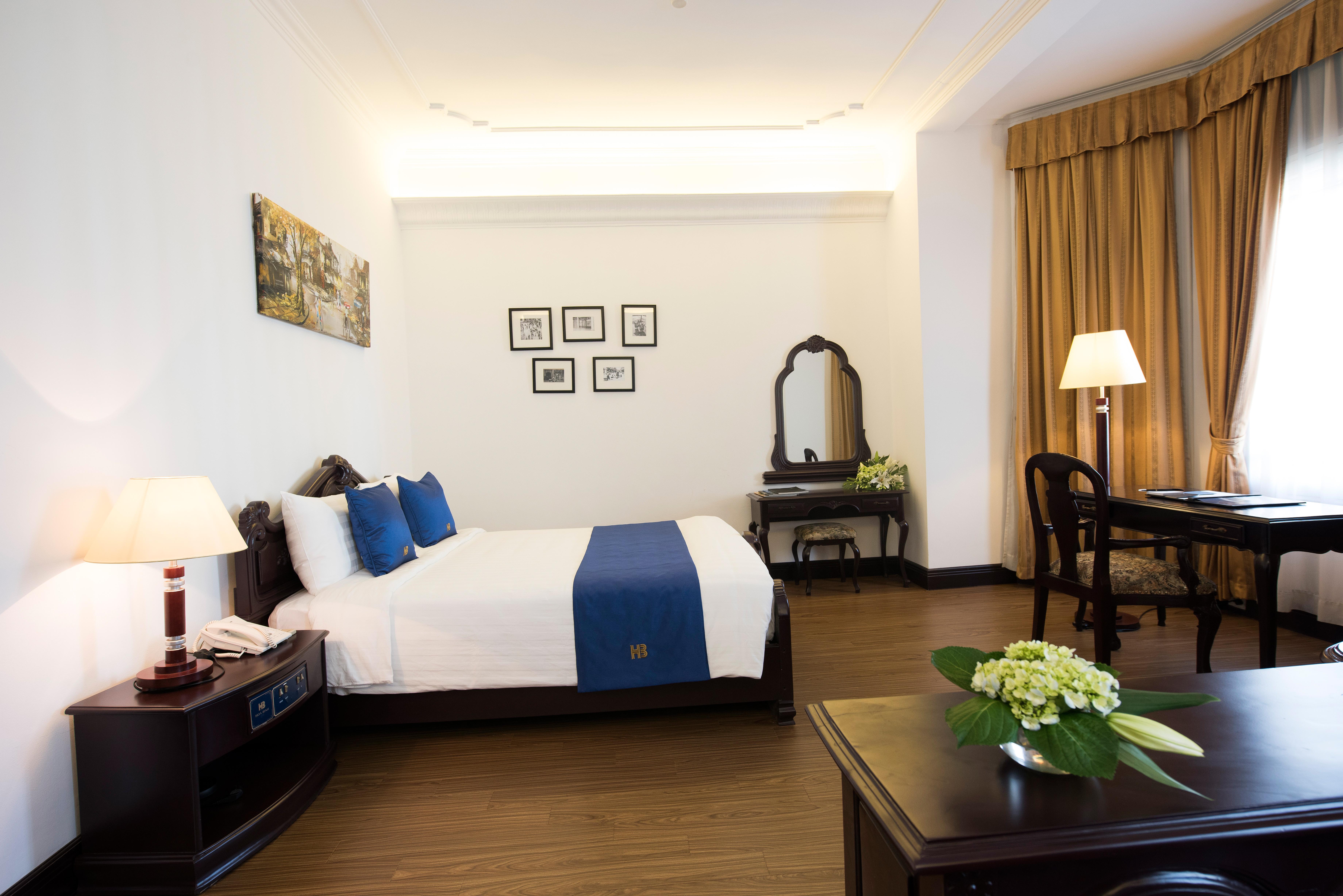 Hoa Binh Hotel Ханой Экстерьер фото
