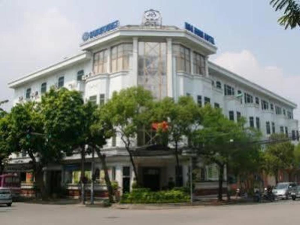 Hoa Binh Hotel Ханой Экстерьер фото