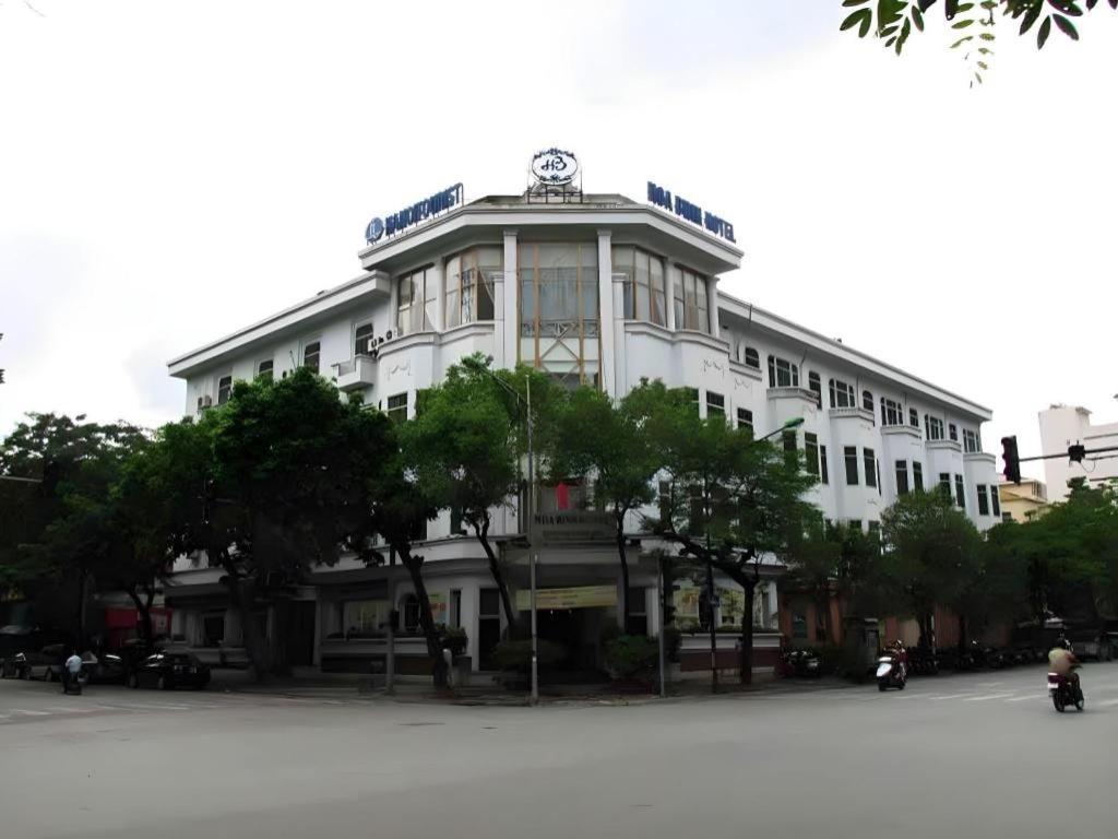 Hoa Binh Hotel Ханой Экстерьер фото