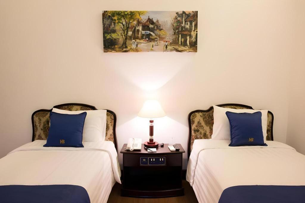 Hoa Binh Hotel Ханой Экстерьер фото