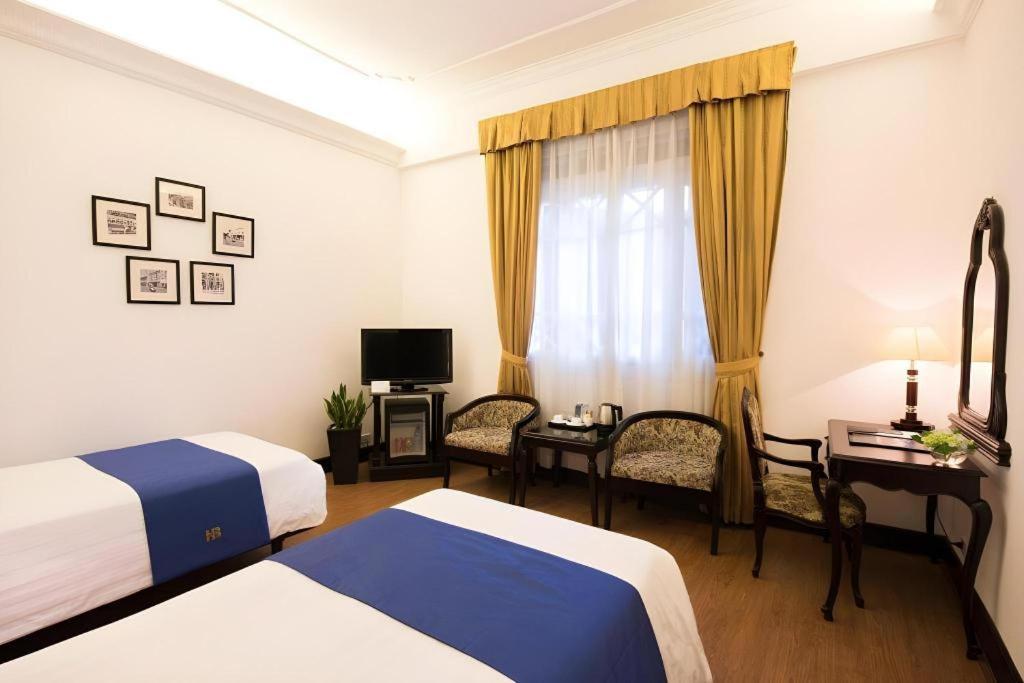 Hoa Binh Hotel Ханой Экстерьер фото