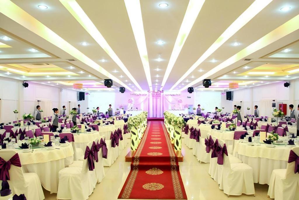 Hoa Binh Hotel Ханой Экстерьер фото